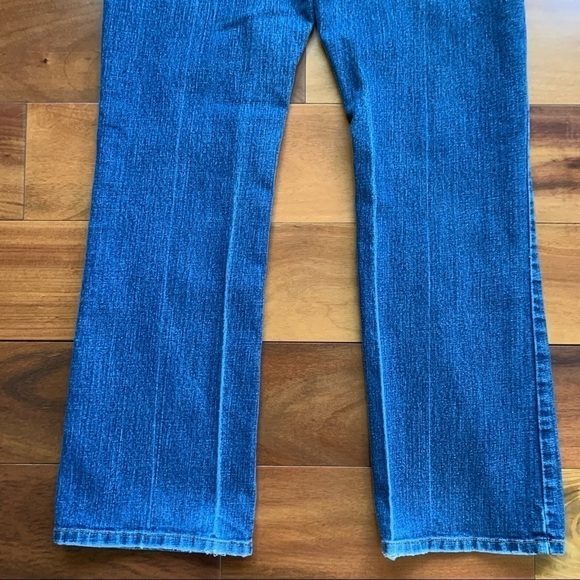 American Rag Boot Jeans - Picture 7 of 9